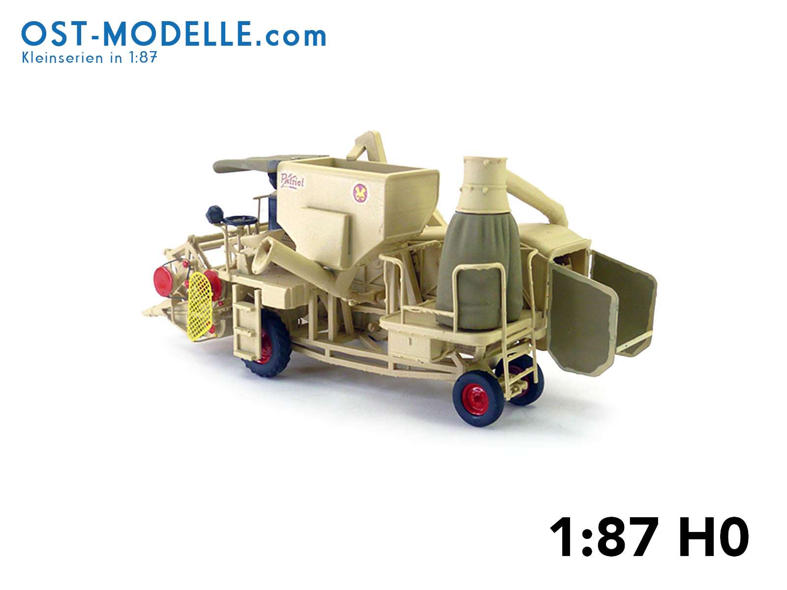 Preview: Mähdrescher E175 mit Spreusack beige